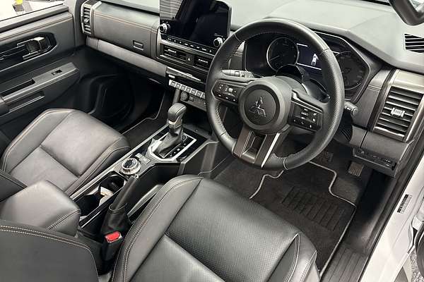 2024 Mitsubishi Triton GSR MV 4X4