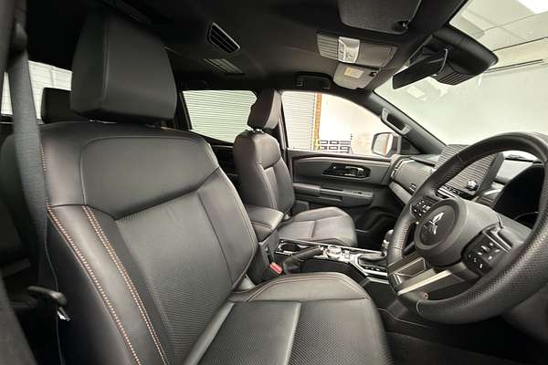 2024 Mitsubishi Triton GSR MV 4X4