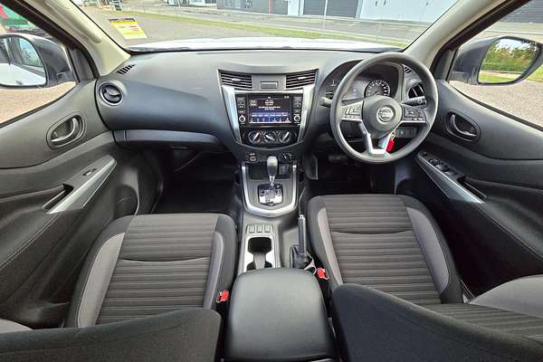 2024 Nissan Navara SL D23
