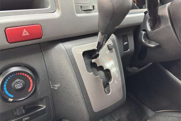 2008 Toyota Hiace Welcab