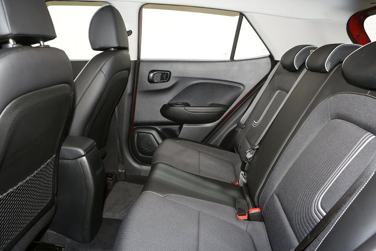 2023 Hyundai Venue Active QX.V5