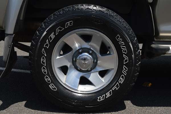 2004 Mitsubishi Triton GLX MK 4X4