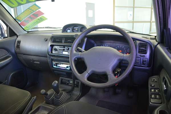 2004 Mitsubishi Triton GLX MK 4X4