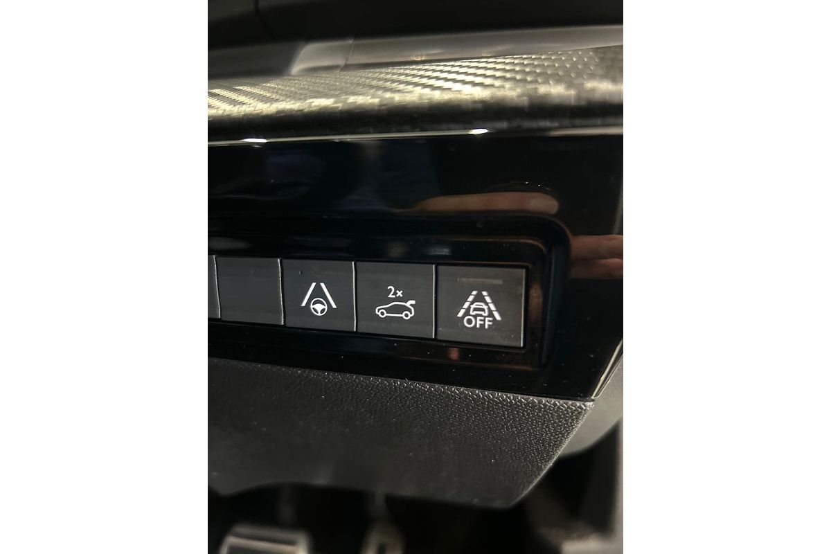 2022 Peugeot 508 GT R8