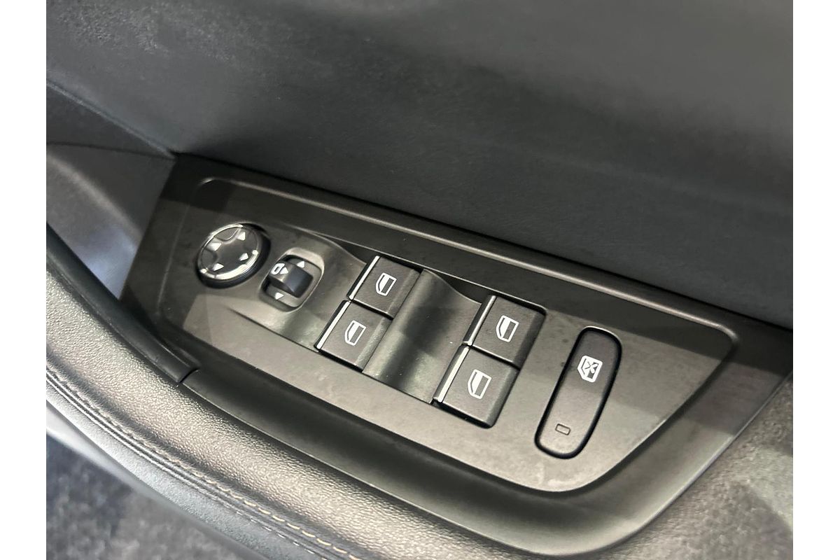 2022 Peugeot 508 GT R8