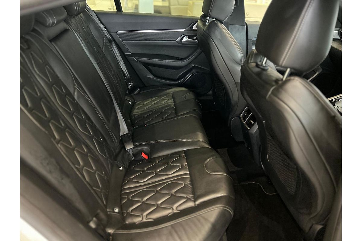 2022 Peugeot 508 GT R8