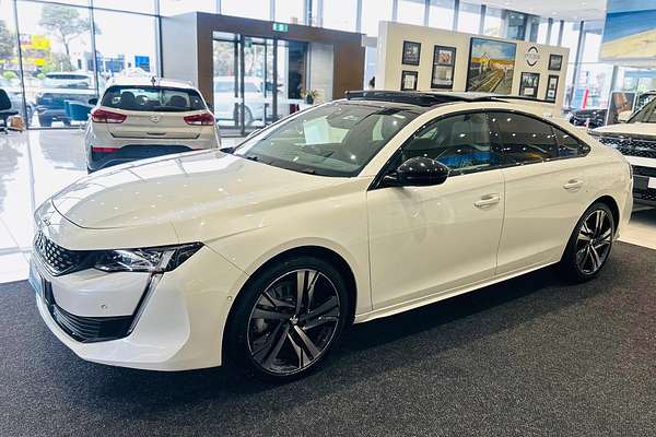 2022 Peugeot 508 GT R8