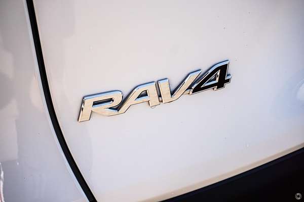 2020 Toyota RAV4 Cruiser AXAH54R