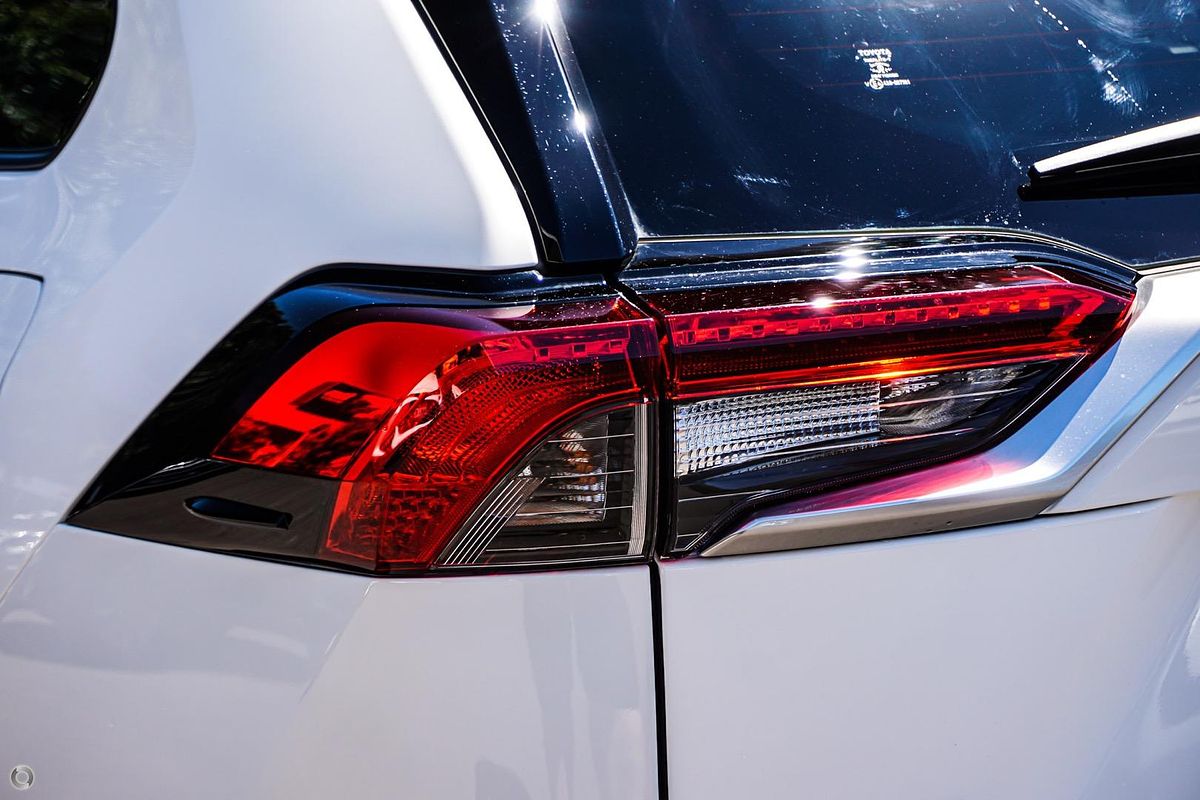 2020 Toyota RAV4 Cruiser AXAH54R