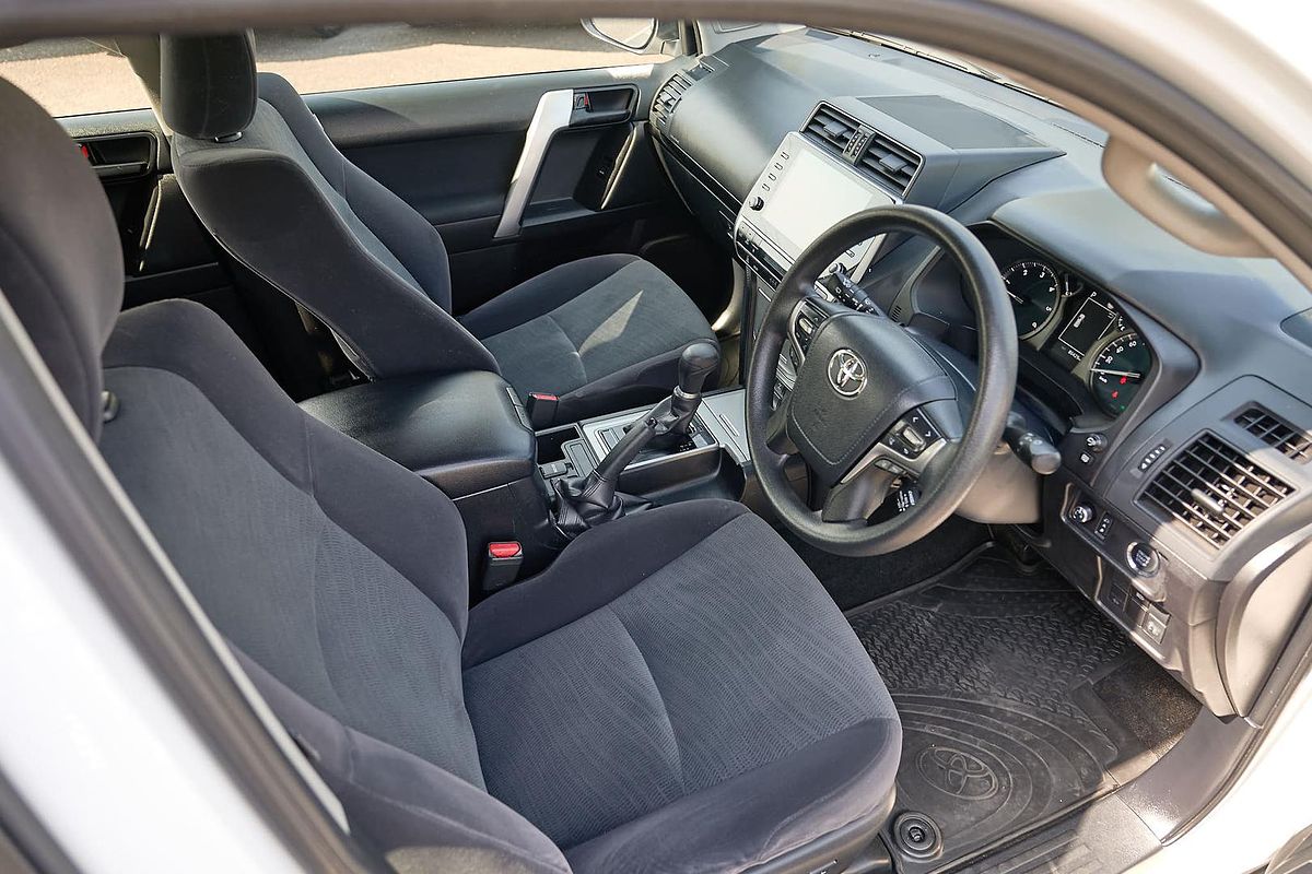 2022 Toyota Landcruiser Prado GX GDJ150R