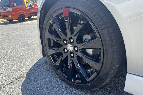 2016 Holden Ute SV6 Black VF Series II Rear Wheel Drive