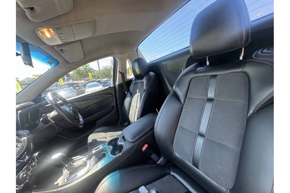 2016 Holden Ute SV6 Black VF Series II Rear Wheel Drive