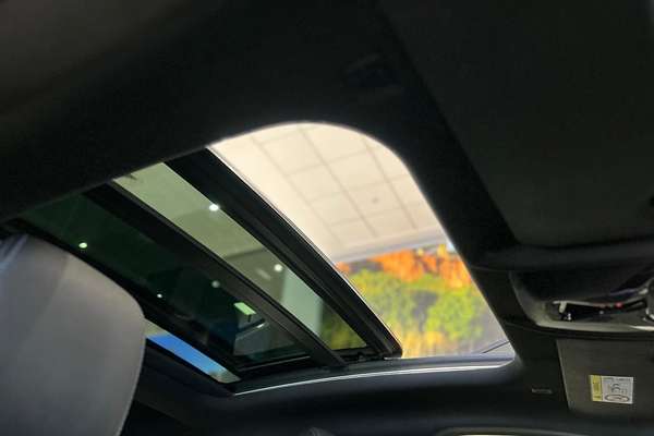 2023 BMW 2 Series 220i M Sport F44