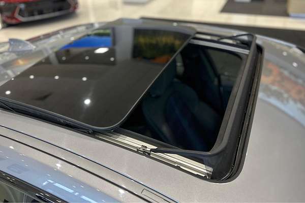 2023 BMW 2 Series 220i M Sport F44
