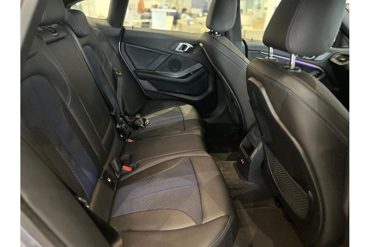 2023 BMW 2 Series 220i M Sport F44