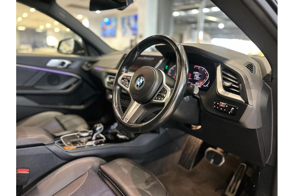 2023 BMW 2 Series 220i M Sport F44