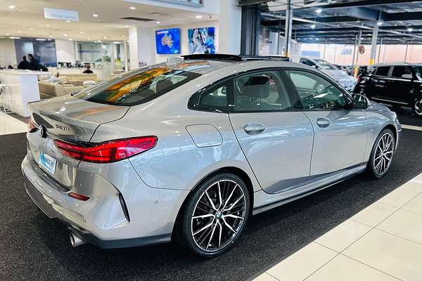 2023 BMW 2 Series 220i M Sport F44