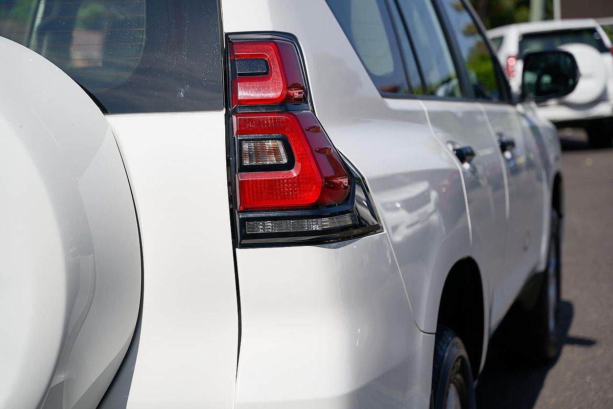 2022 Toyota Landcruiser Prado GX GDJ150R