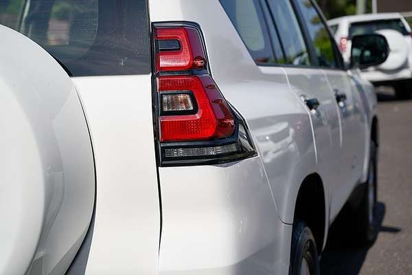 2022 Toyota Landcruiser Prado GX GDJ150R