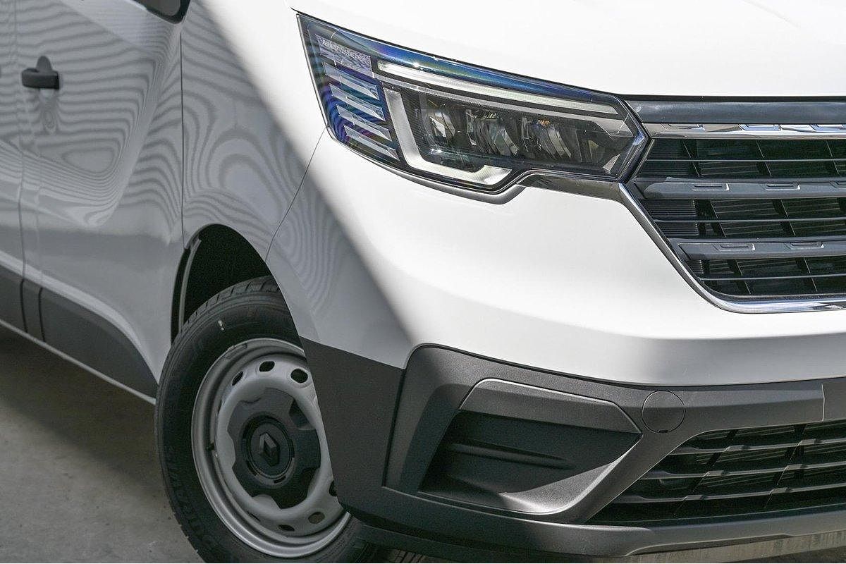2023 Renault Trafic Pro X82 SWB Low Roof