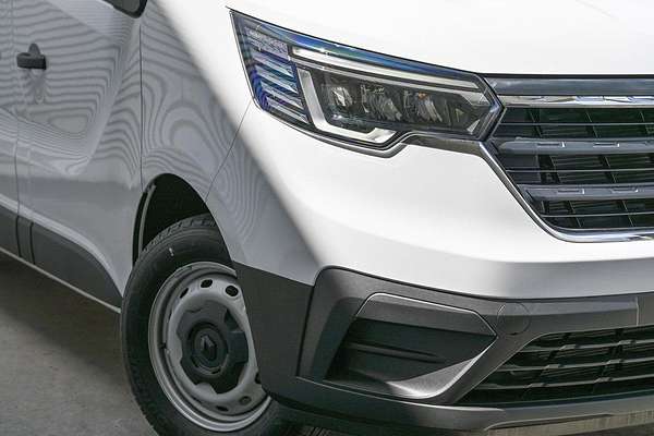 2023 Renault Trafic Pro X82 SWB Low Roof