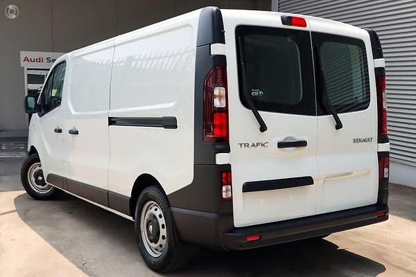 2023 Renault Trafic Pro X82 SWB Low Roof