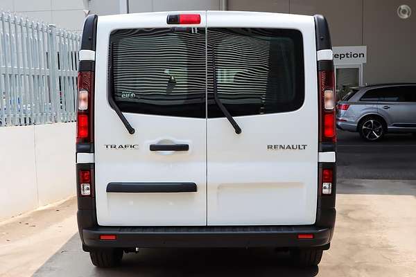 2023 Renault Trafic Pro X82 SWB Low Roof