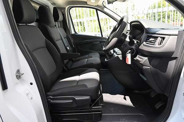 2023 Renault Trafic Pro X82 SWB Low Roof