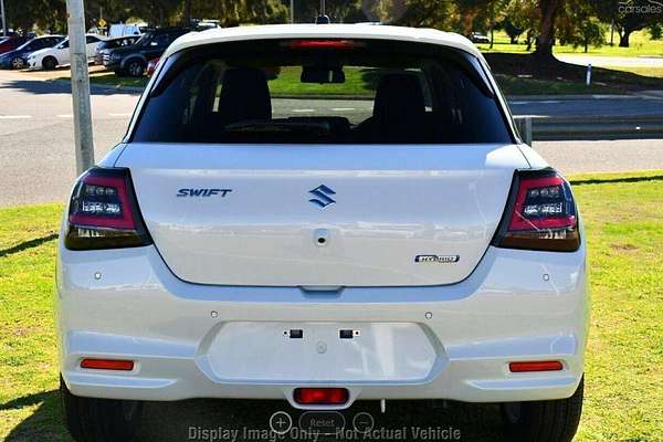 2025 Suzuki Swift Hybrid Plus UZ