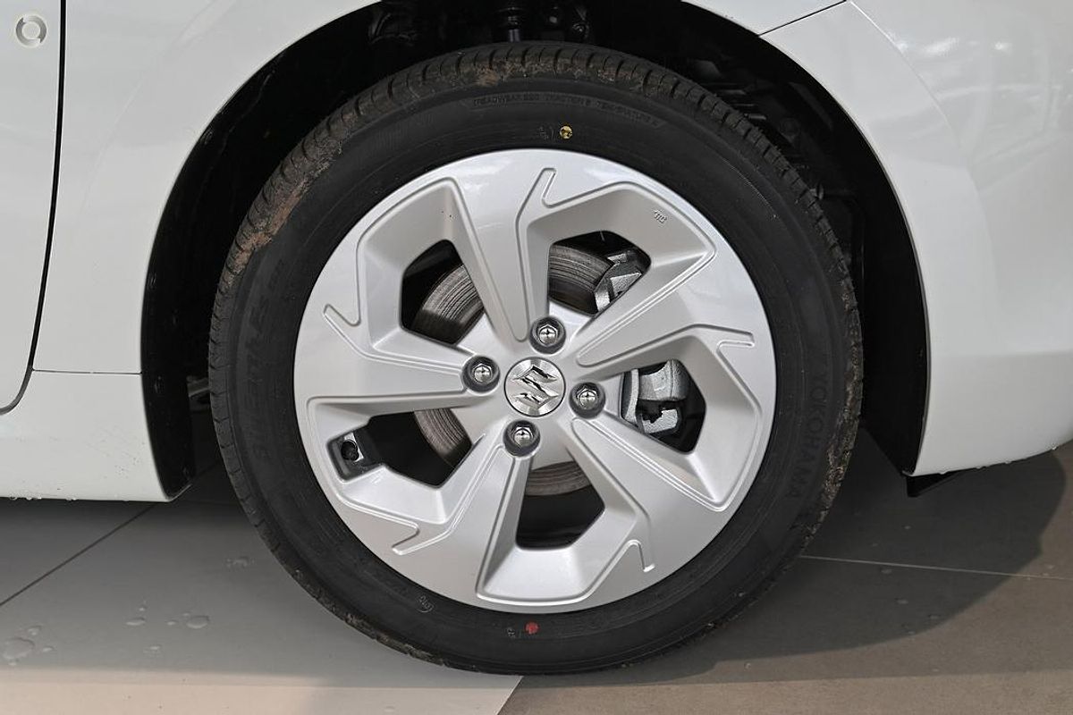 2025 Suzuki Swift Hybrid Plus UZ