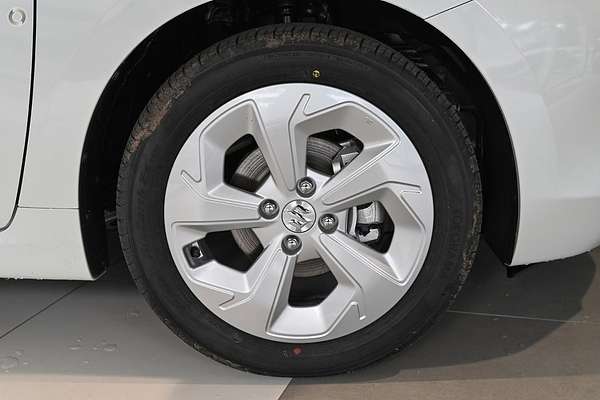 2025 Suzuki Swift Hybrid Plus UZ
