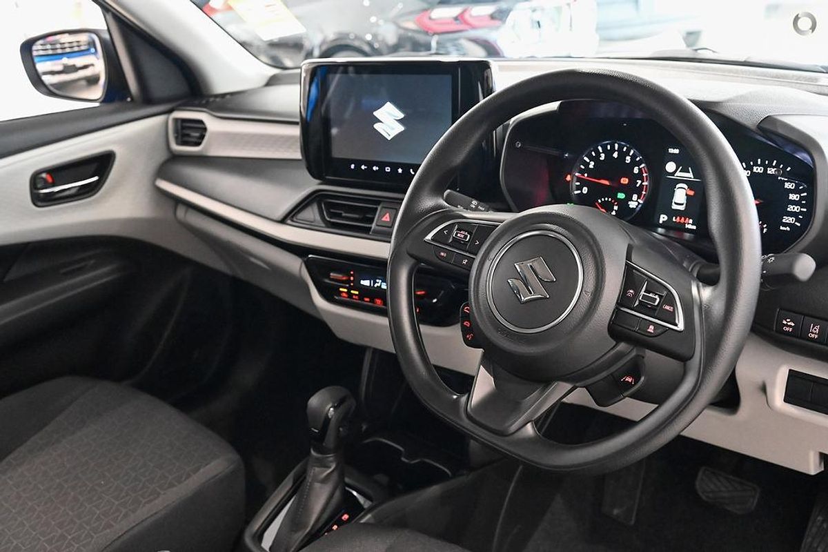 2025 Suzuki Swift Hybrid UZ