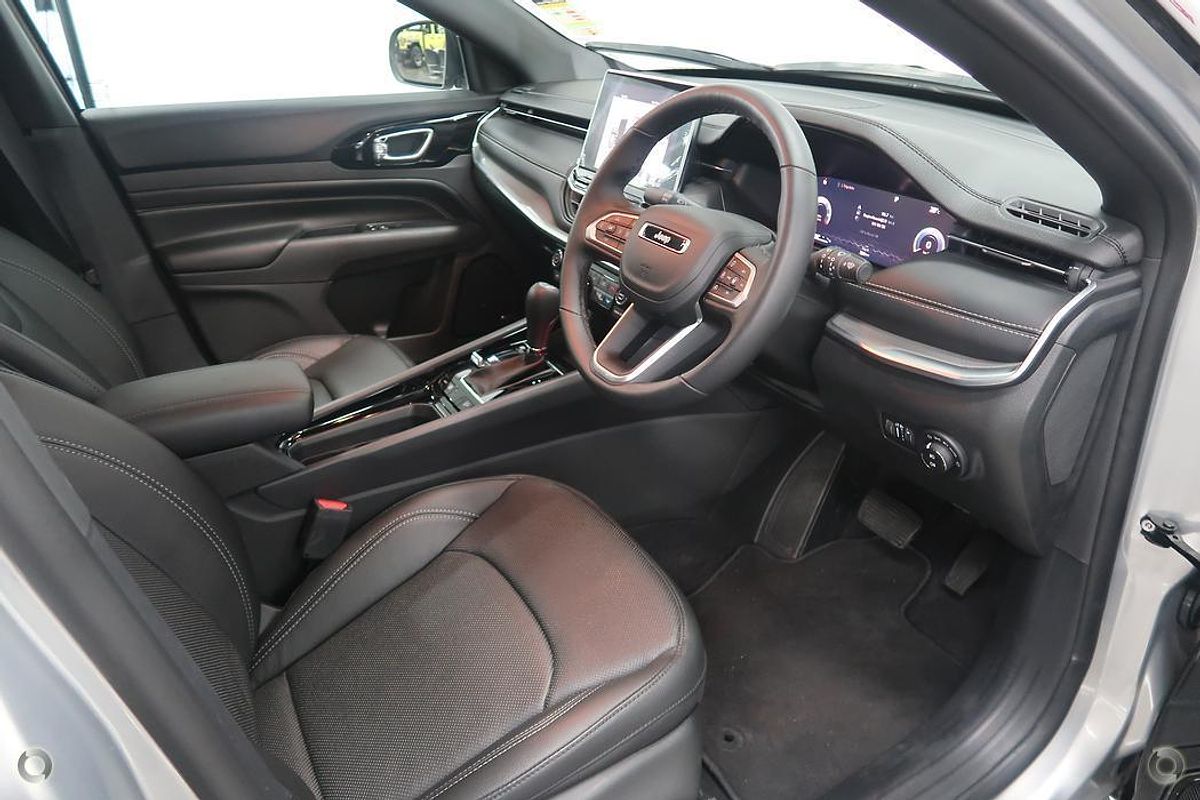 2023 Jeep Compass S-Limited M6