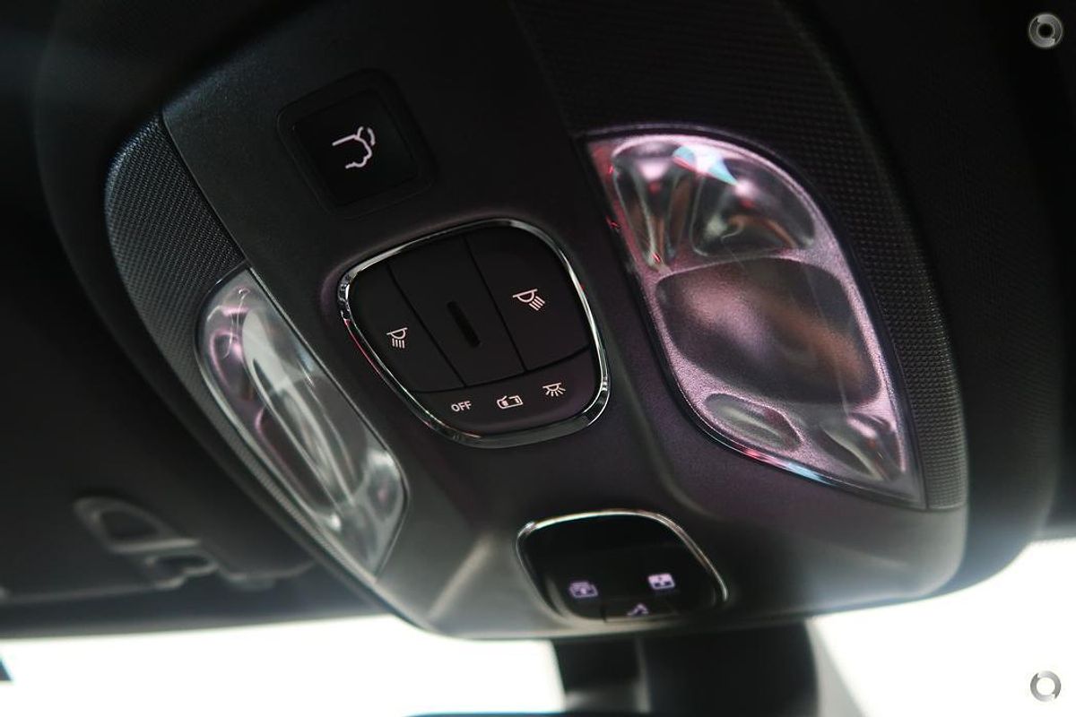 2023 Jeep Compass S-Limited M6