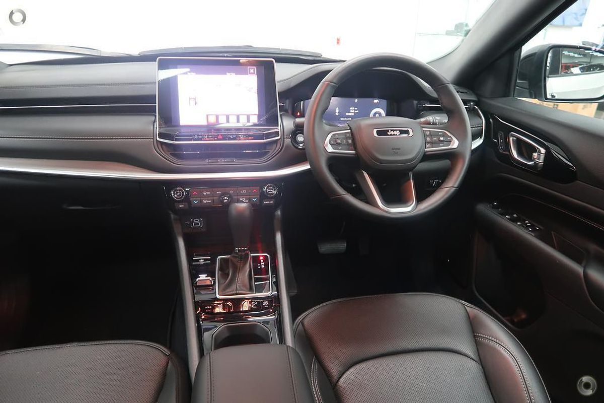 2023 Jeep Compass S-Limited M6