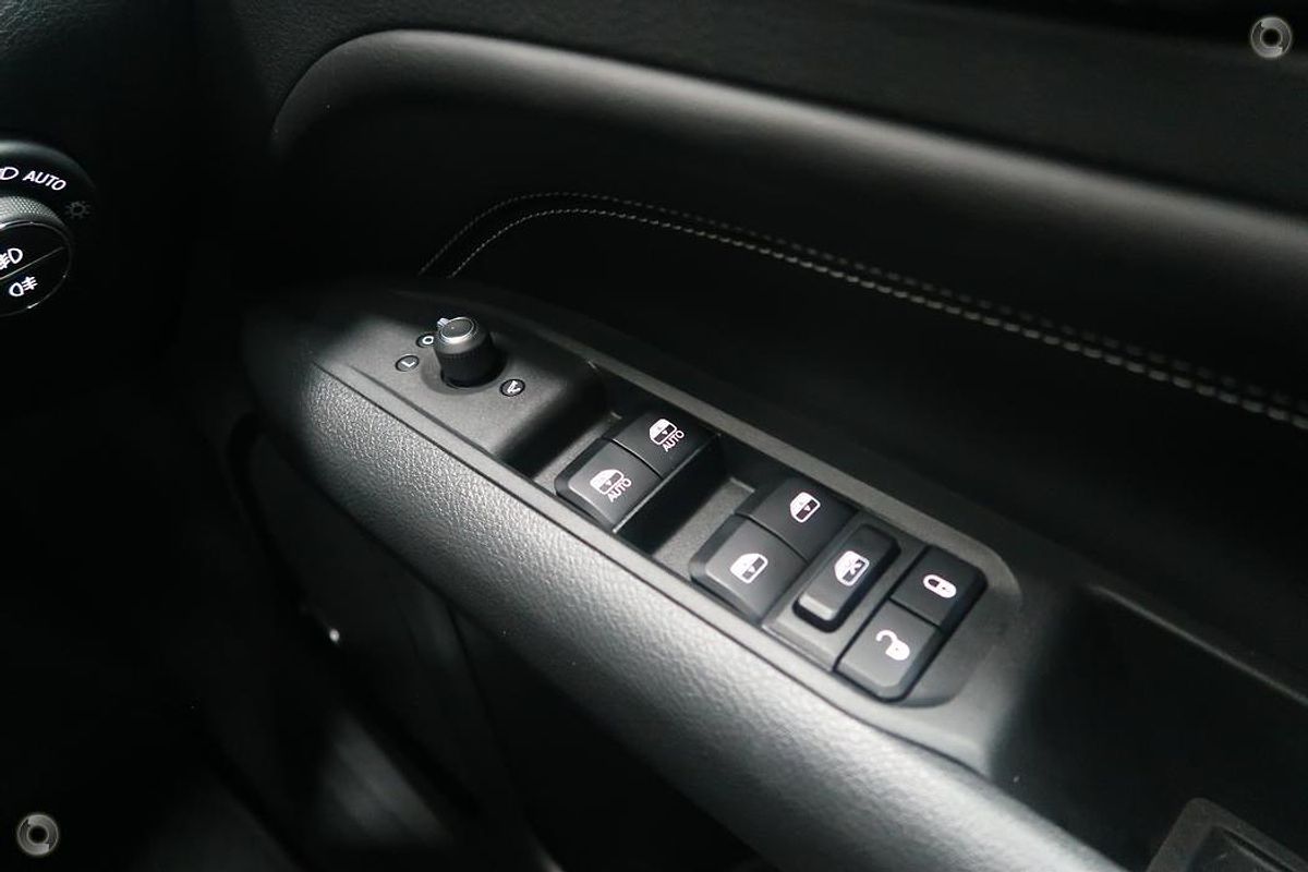 2023 Jeep Compass S-Limited M6