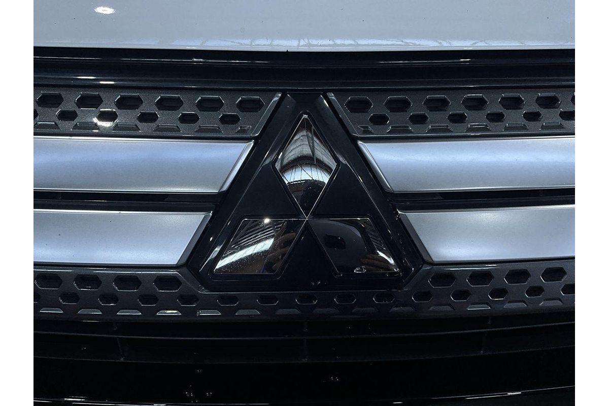 2020 Mitsubishi Outlander LS ZL