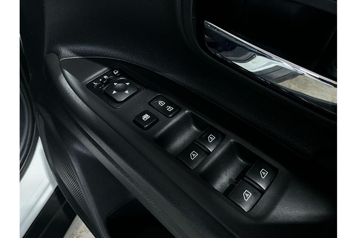 2020 Mitsubishi Outlander LS ZL