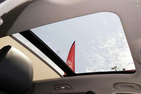 2025 MG HS Hybrid+ Essence AS33H