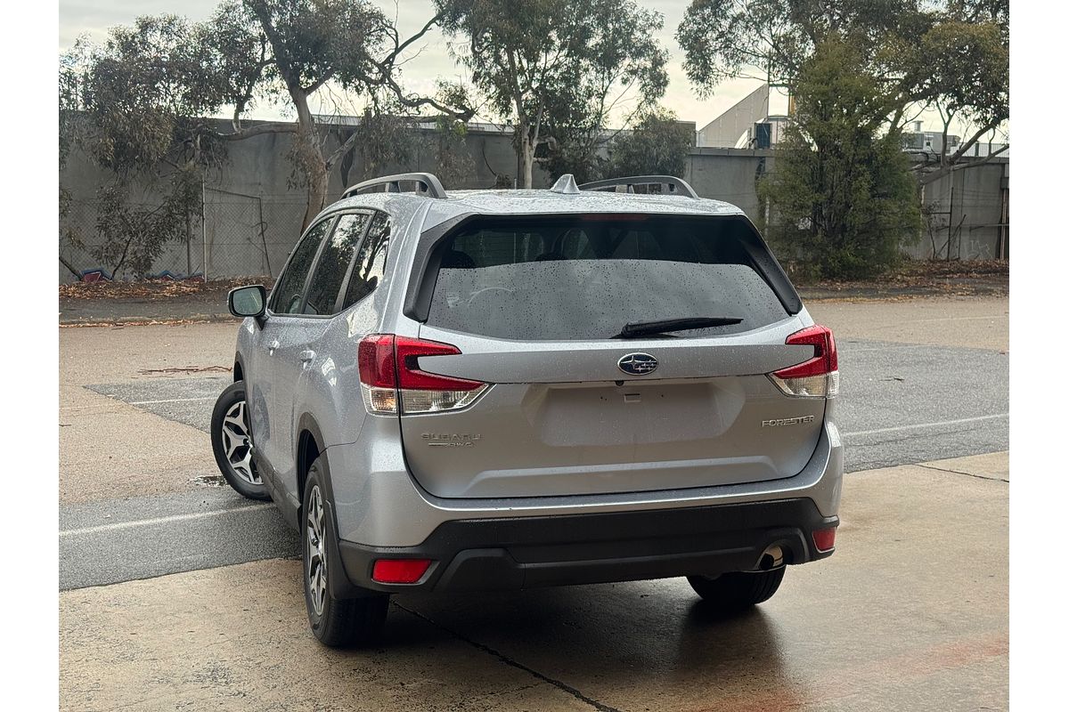 2023 Subaru Forester 2.5i S5
