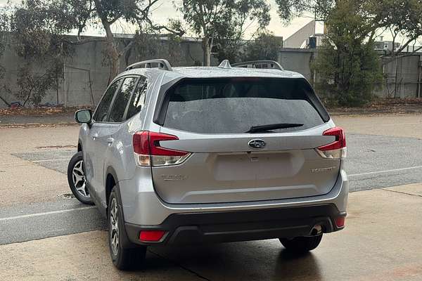 2023 Subaru Forester 2.5i S5