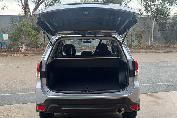 2023 Subaru Forester 2.5i S5