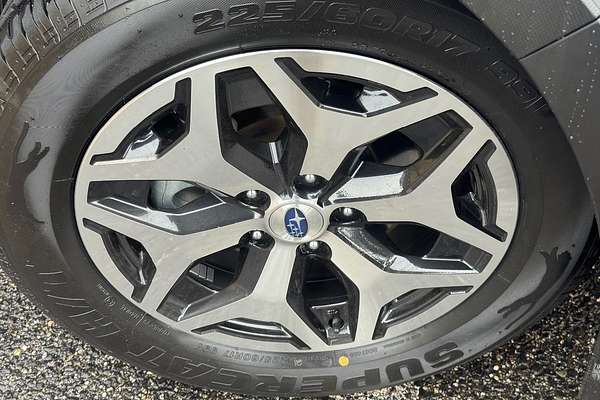 2023 Subaru Forester 2.5i S5