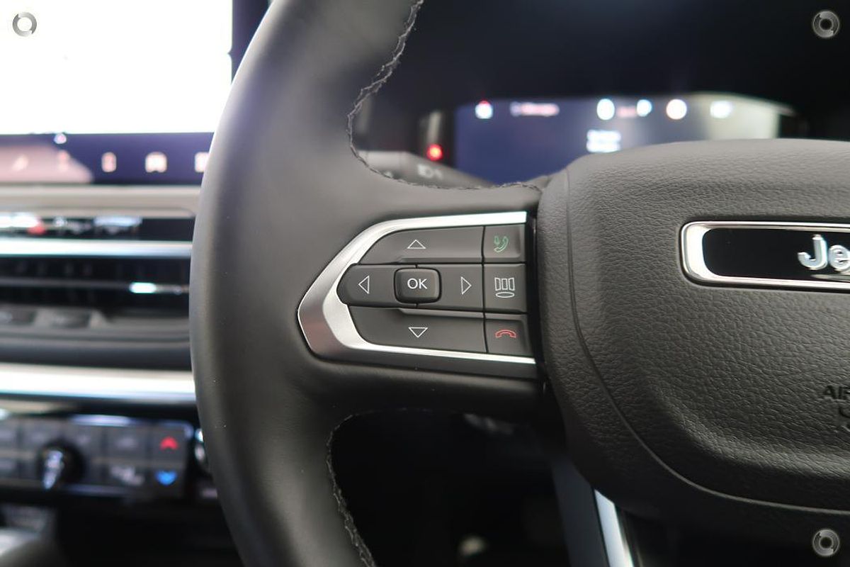 2023 Jeep Compass S-Limited M6