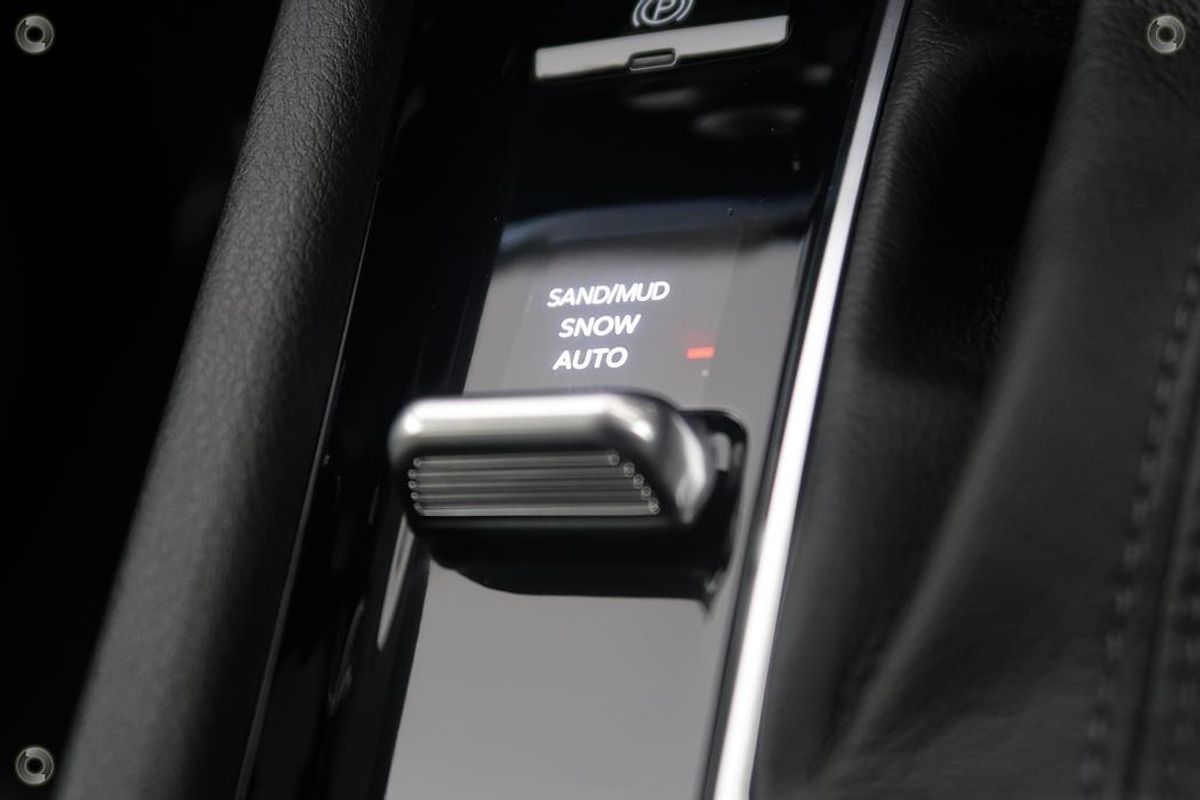 2023 Jeep Compass S-Limited M6