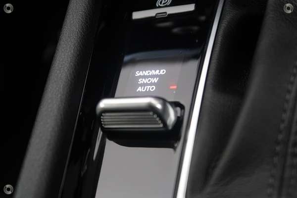 2023 Jeep Compass S-Limited M6