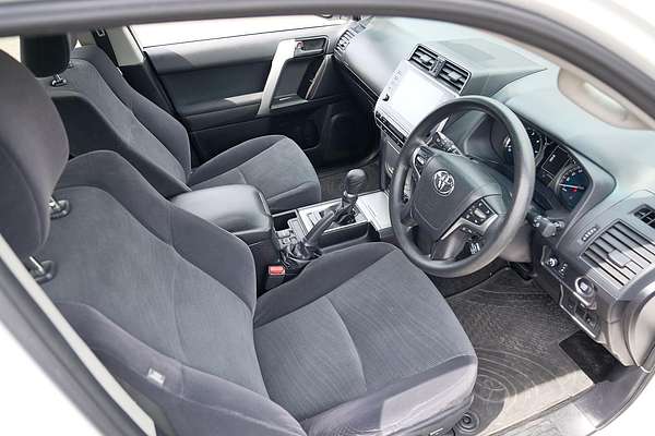 2022 Toyota Landcruiser Prado GX GDJ150R