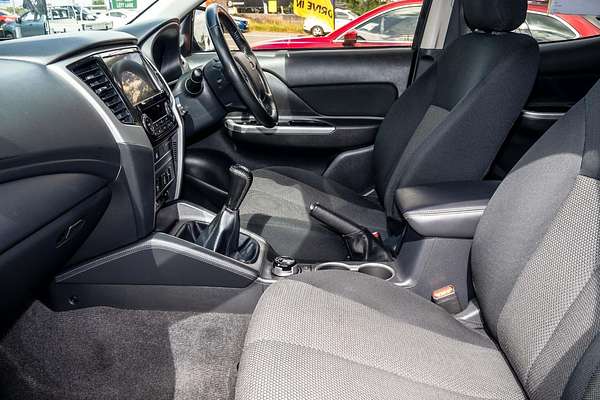 2020 Mitsubishi Triton GLS MR 4X4