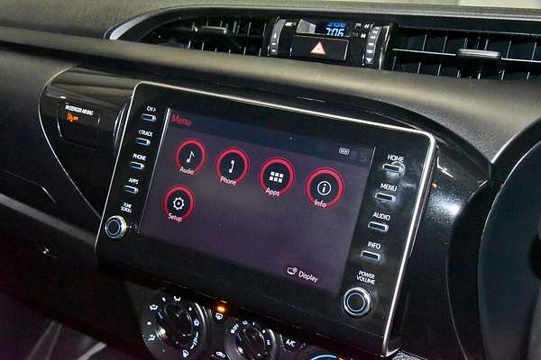 2024 Toyota Hilux SR GUN126R 4X4