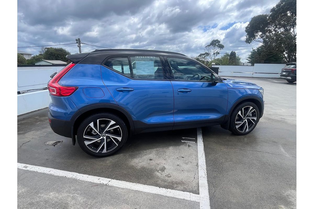 2021 Volvo XC40 Recharge Plug-In Hybrid